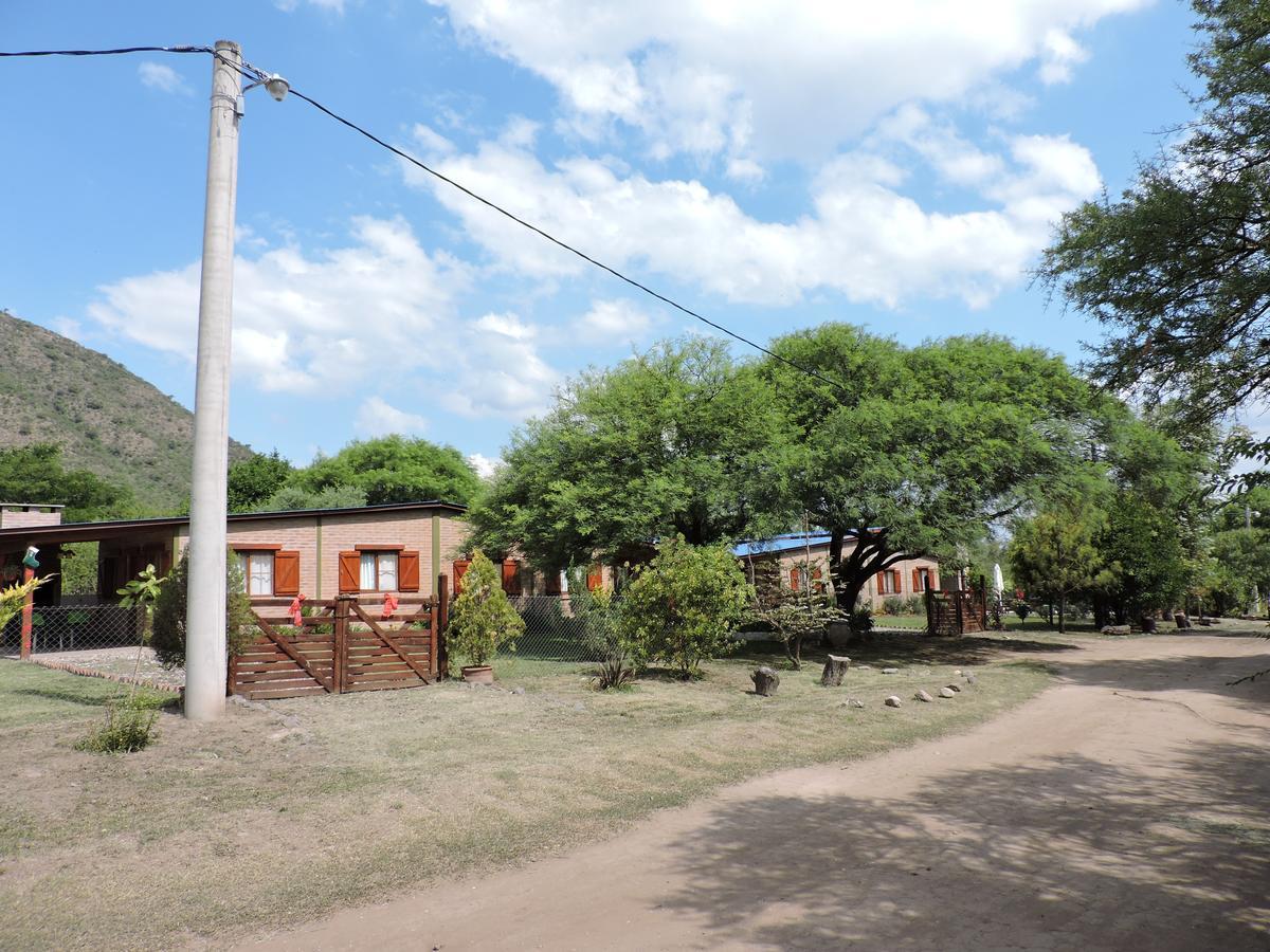 Cabanas Los Cockers Вілья-Хенераль-Бельграно Екстер'єр фото